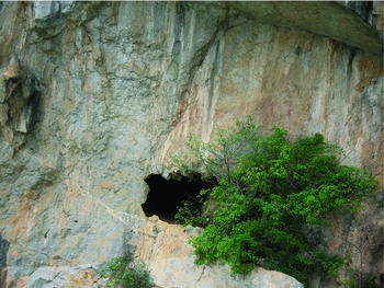 Travel and landscape: the Zuo River Valley rock art of Guangxi