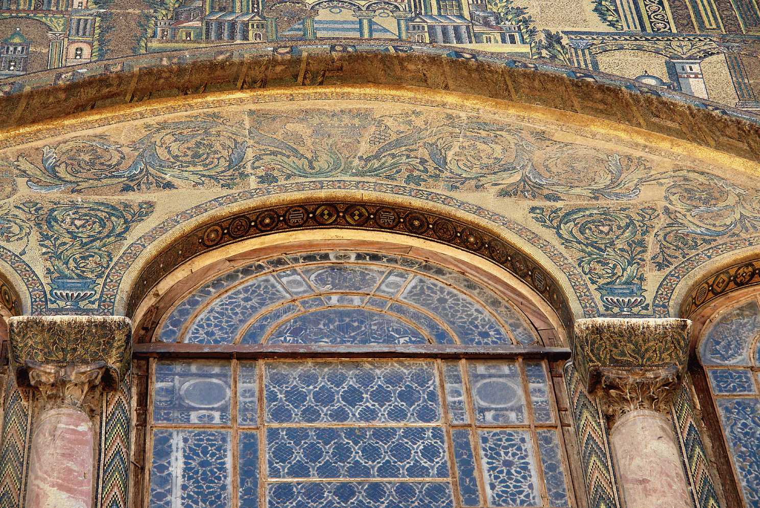 The Value of Mosaics (Chapter 4) - Mosaics in the Medieval World