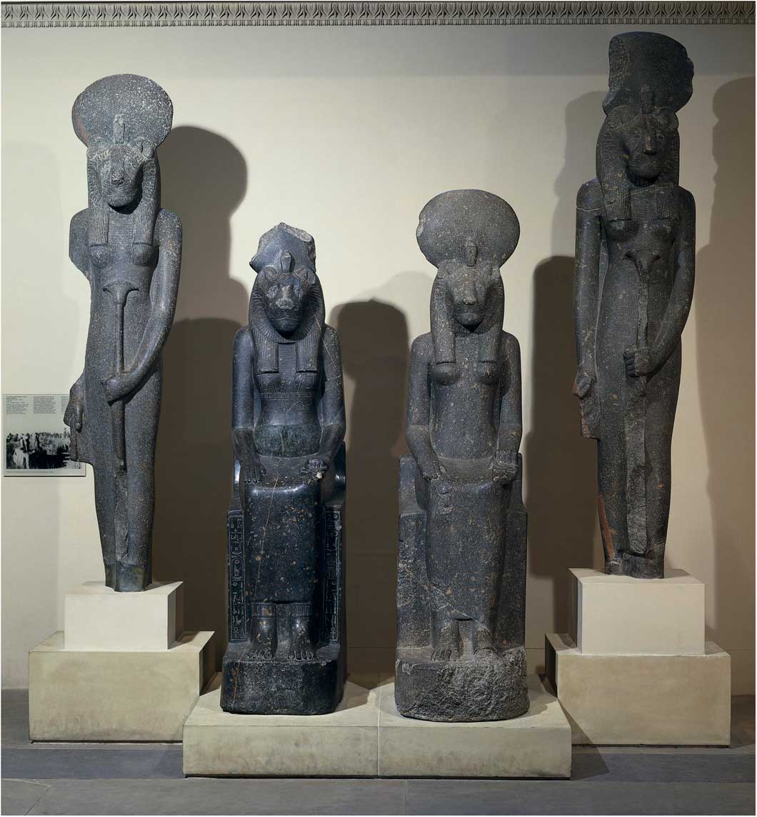 sekhmet statue