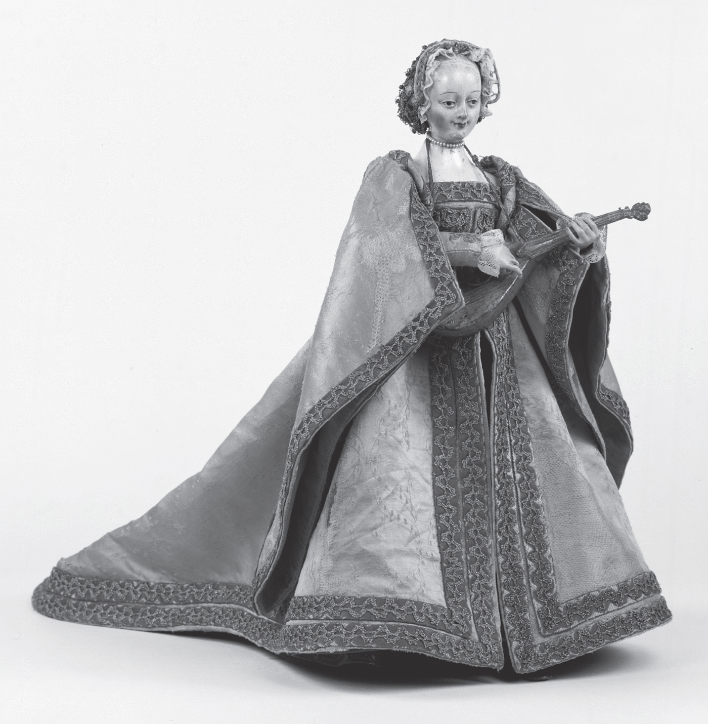 Living Dolls” François Ier Dresses His