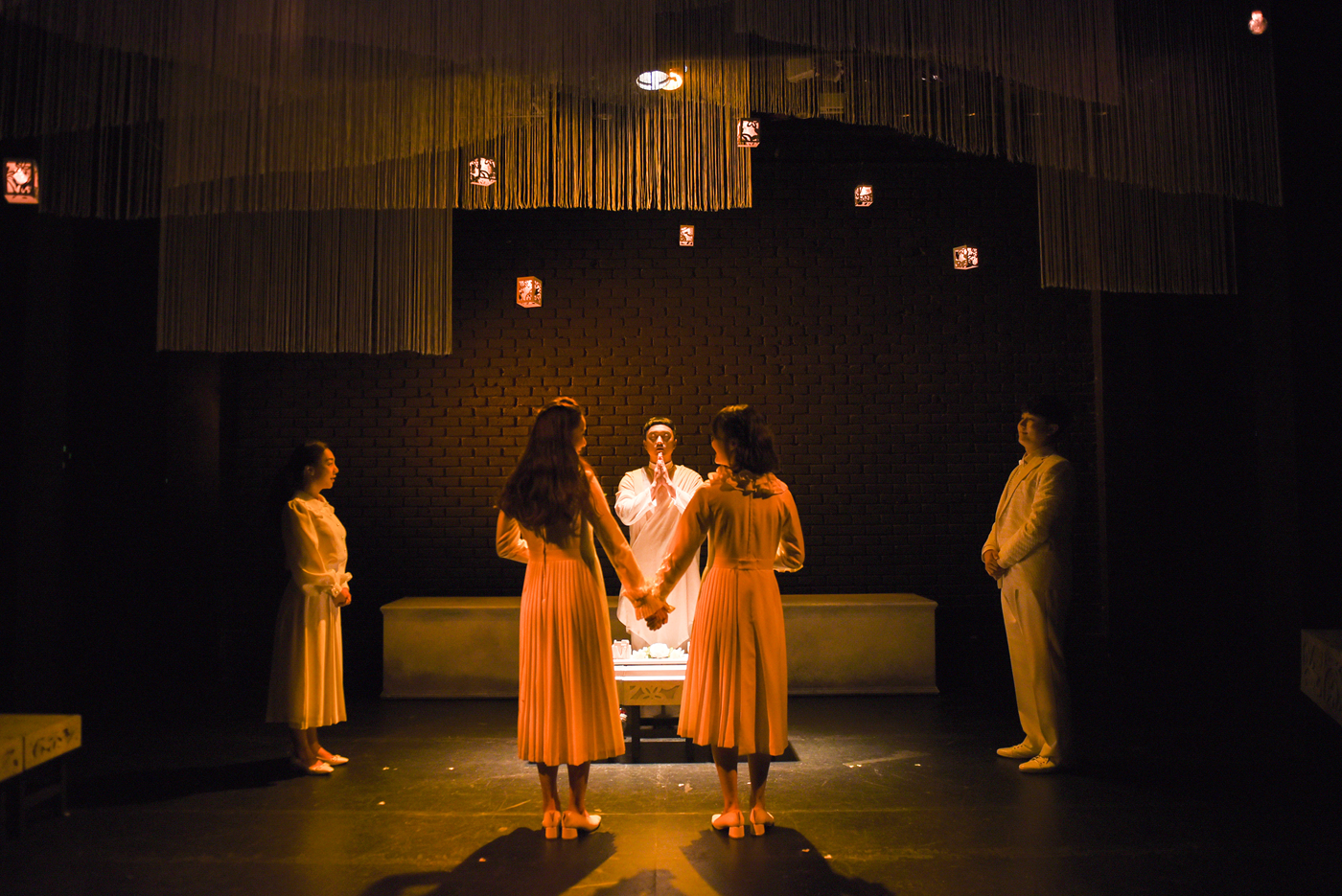 Queering Romeo and Juliet in South Korea: Homonormativity as Gay Utopian  Fantasy | Theatre Research International | Cambridge Core