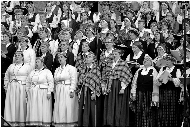 Content of image described in text.