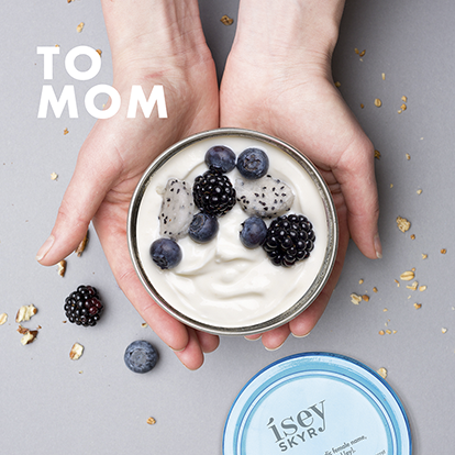 A picture of a bowl of skyr held in two hands, with the words To mom.