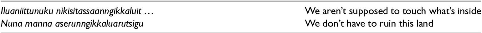 A two-row bilingual table with italicized text on the left and English translations on the right. See long description.