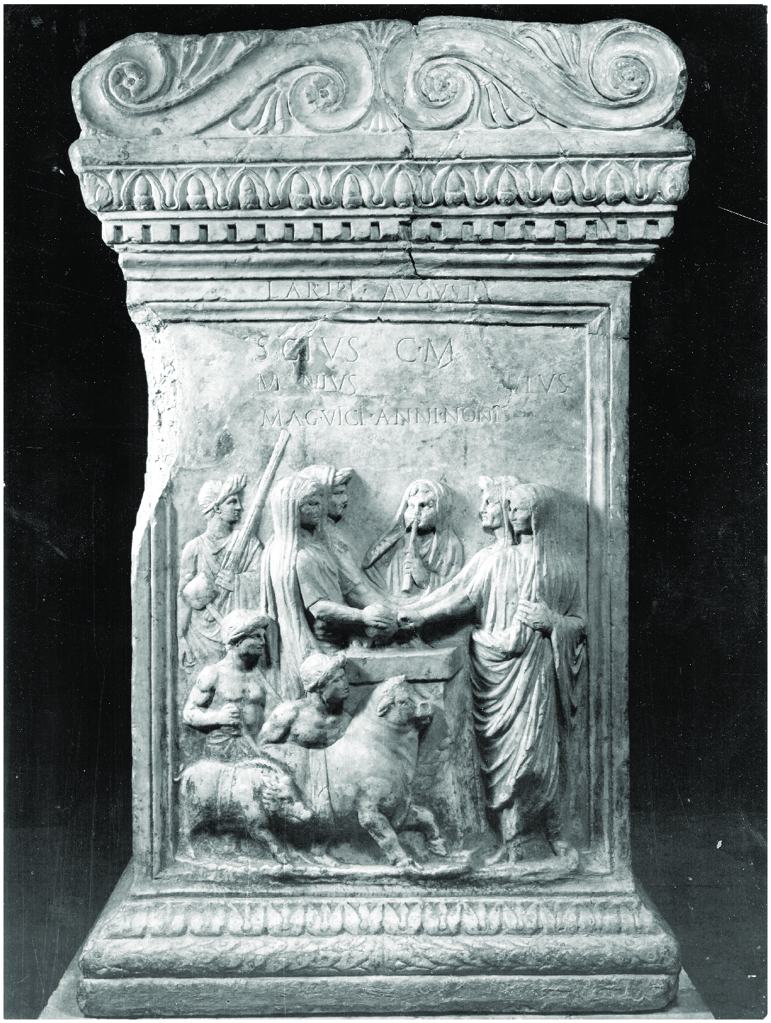 Altar relief. ''Sacrifice to the Genius Augusti, Altar of Vespasian.